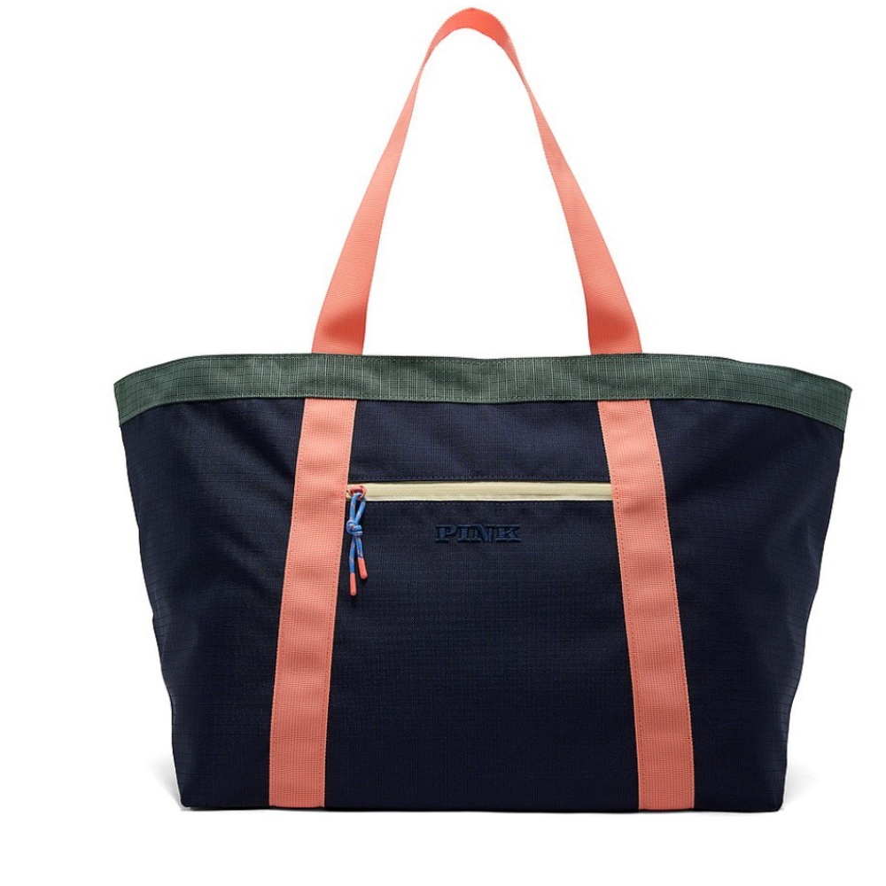 Victoria’s Secret weekender tote NWT